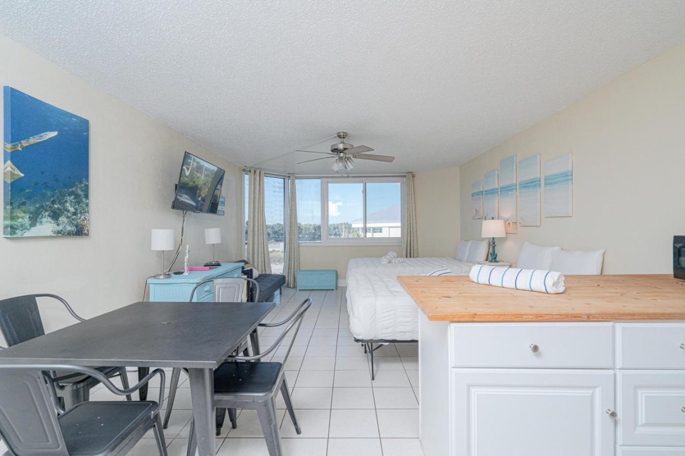 Seas The Day - Top Of The Gulf 320 - Beach Front Resort - Free Beach Chair Service 파나마 시티 외부 사진